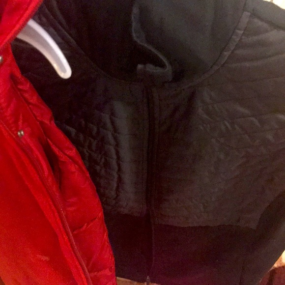 Old navy puff jacket and Nike black puff jacket - Picture 2 of 4